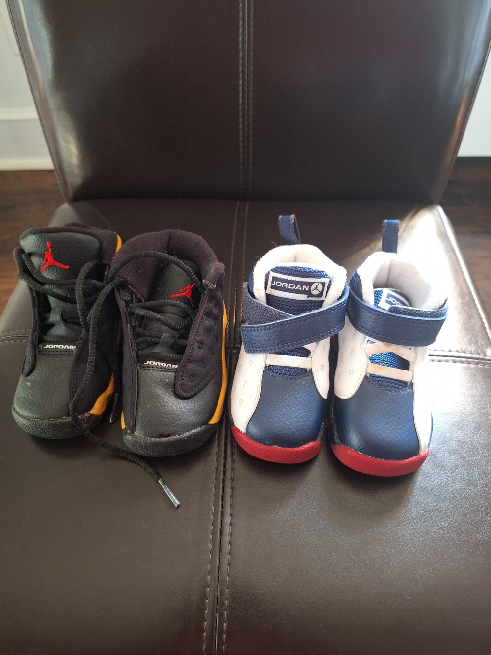 Jordan Toddlers' Dual-Pair Shoe Set in Black & Navy/White/Red